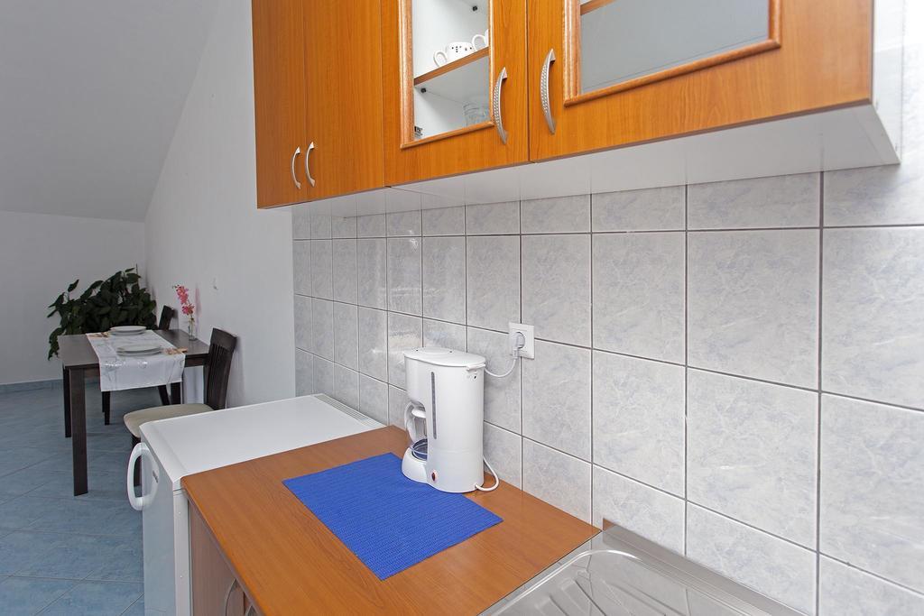 Apartments Julija ฮวาร์ ห้อง รูปภาพ