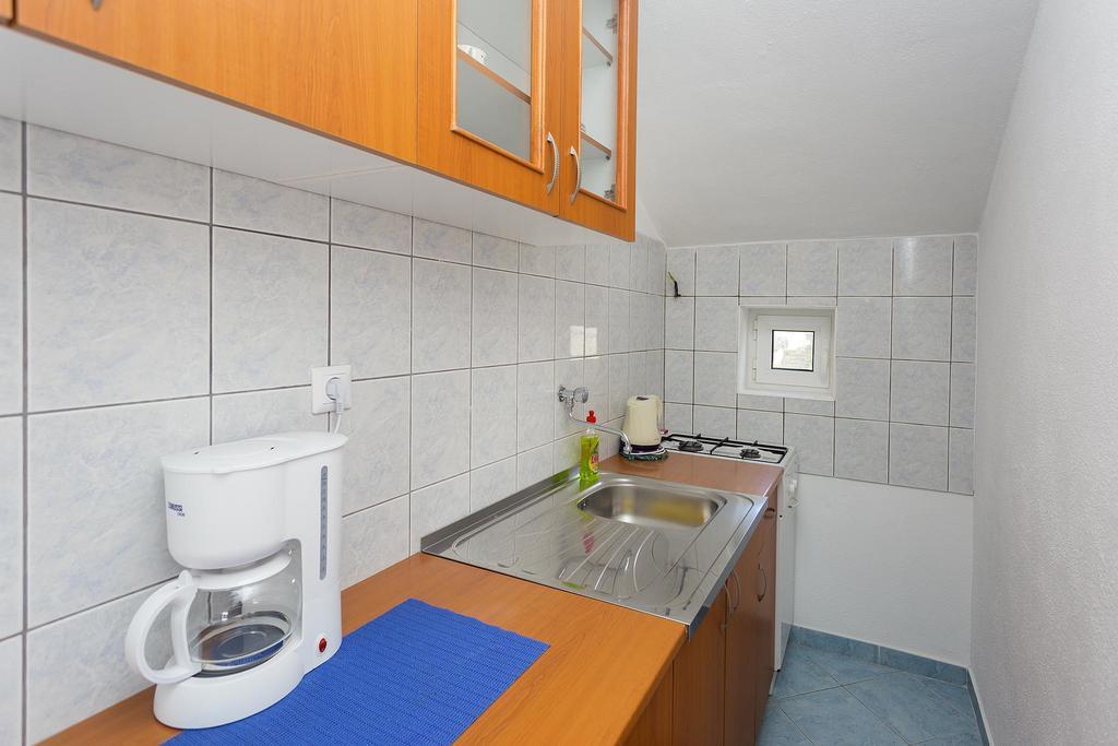 Apartments Julija ฮวาร์ ห้อง รูปภาพ